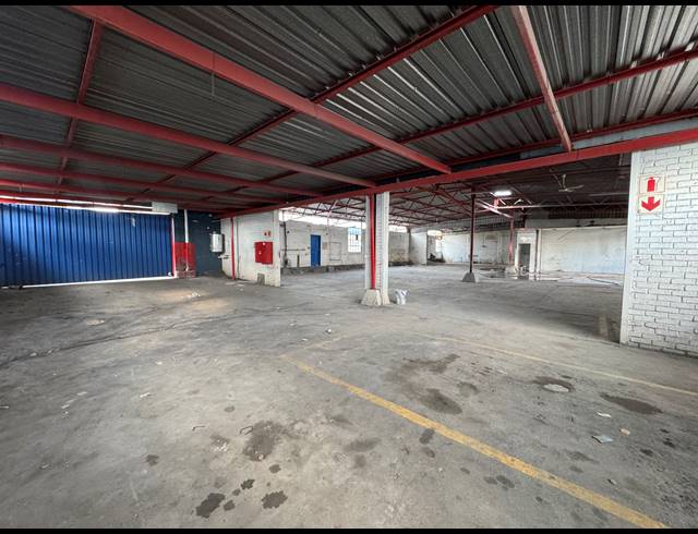 920M² WAREHOUSE TO LET IN TECHNIKON